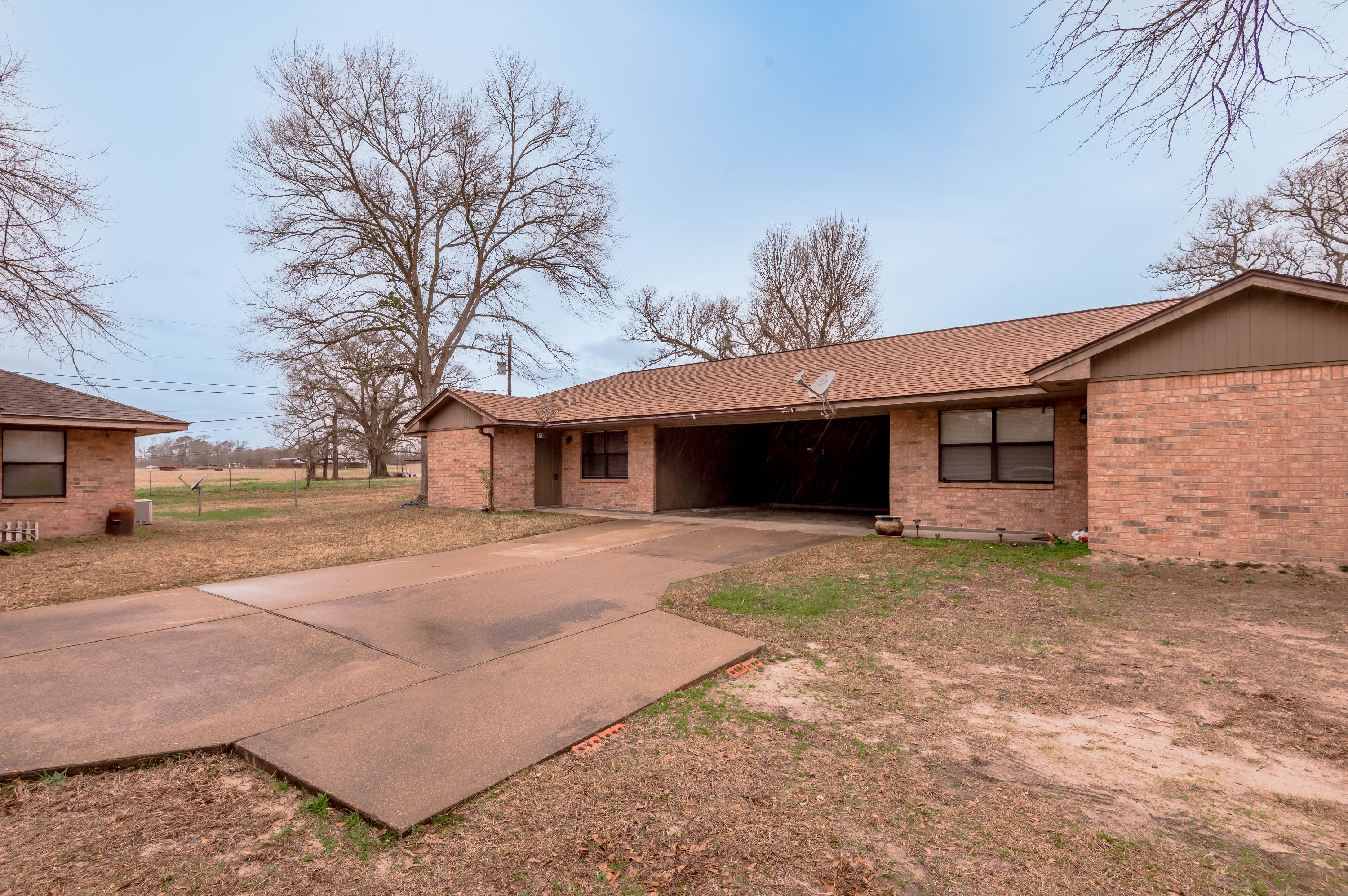 116 Pine Hollow Lane - D